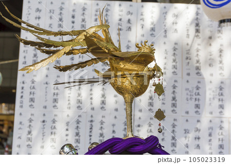 神輿　祭り　子供みこし　伝統行事　春　夏祭り　お祭り 105023319