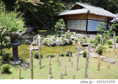 西教寺 滋賀県大津市 比叡山坂本駅 JR京都線 琵琶湖 琵琶湖線 風鈴祭 天台宗 風車 風鈴 西教寺 滋賀県大津市 比叡山坂本駅 JR京都線 琵琶湖 琵琶湖線 風鈴祭 天台宗 風車 風鈴 105025459