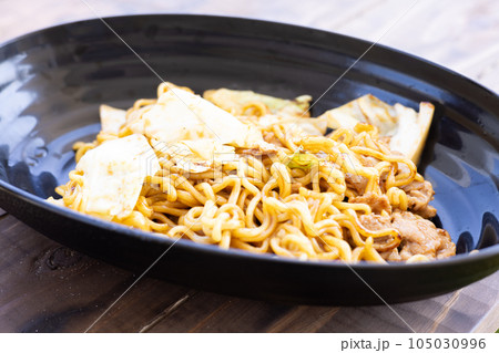 海の家の美味しいソース焼きそば 海の家の美味しいソース焼きそば 105030996