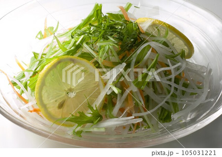 大根と水菜のサラダ 105031221