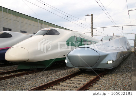 E2系1000番台（200系カラー）•E956系（ALFA-X） 105032193