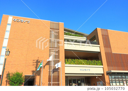 みよし市、みよし市図書館学習交流プラザの風景 みよし市、みよし市図書館学習交流プラザの風景 105032770