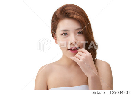 Beauty, a clean-skinned young woman 105034235