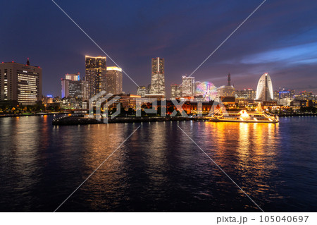 《神奈川県》横浜ベイエリア・デートスポットの夜景 105040697