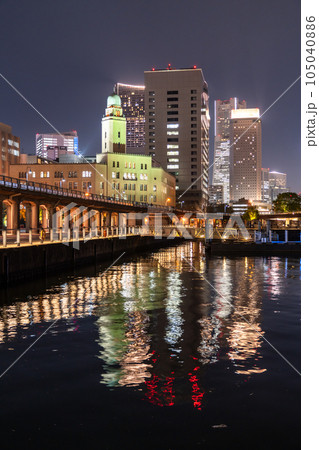 《神奈川県》横浜港町の夜景・象の鼻パーク 105040886