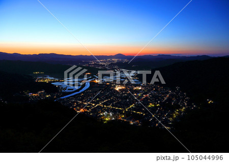有子山城跡からのトワイライト夜景 105044996