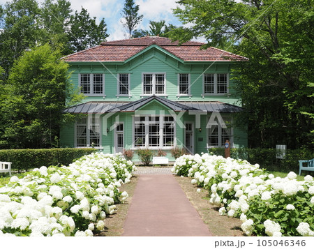 軽井沢タリアセン　明治四十四年館（旧軽井沢郵便局舎） 105046346