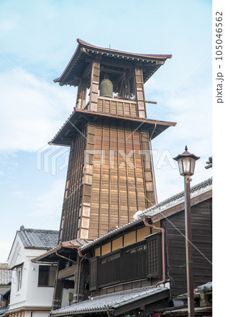 時の鐘 川越蔵造り町並みの風景 川越市 時の鐘 川越蔵造り町並みの風景 川越市 105046562