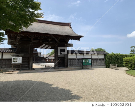 富山県の瑞龍寺の景色 富山県の瑞龍寺の景色 105052951