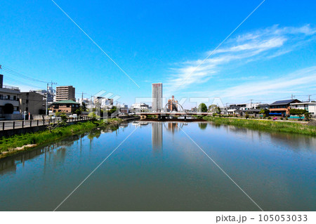 春日橋から見た古利根公園橋と春日部市内の遠景 春日橋から見た古利根公園橋と春日部市内の遠景 105053033