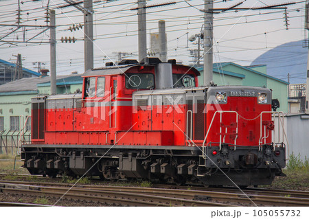 【JR貨物】DD51ディーゼル機関車、北海道　JR北海道五稜郭駅周辺より撮影 105055732