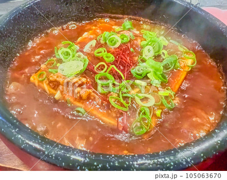 おいしい麻婆豆腐 おいしい麻婆豆腐 105063670