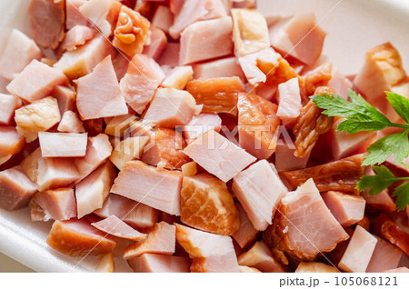 角切りベーコン 角切りベーコン 105068121