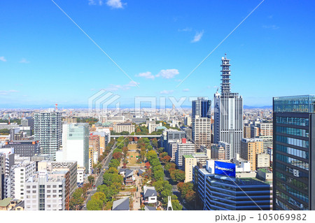 名古屋市中心部、久屋大通公園の風景 105069982