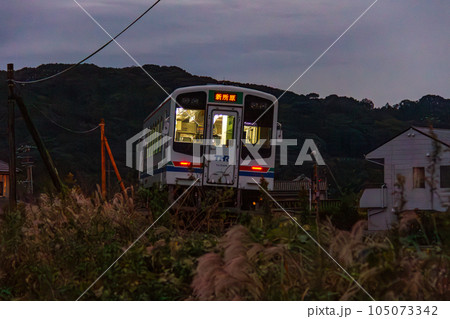 静岡県袋井市川会　天竜浜名湖鉄道と沿線の風景 105073342
