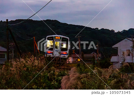 静岡県袋井市川会　天竜浜名湖鉄道と沿線の風景 105073345