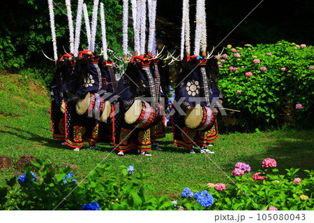 岩手県民俗芸能公演 鹿踊り 岩手県民俗芸能公演 鹿踊り 105080043