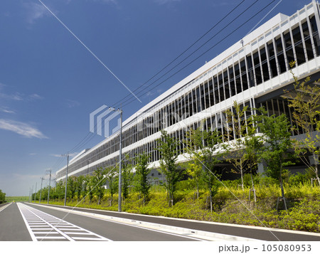 東京近郊の大型物流施設 105080953