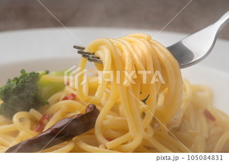 ペペロンチーノ 麺上げ ペペロンチーノ 麺上げ 105084831