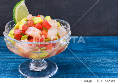 エビのセビーチェ（メキシコ料理） 105086504