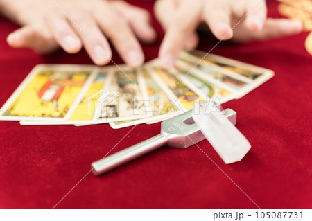 クリスタルチューナー 音叉とクリスタル クリスタルチューナー 音叉とクリスタル 105087731