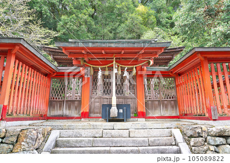 【九手神社】 京都府船井郡京丹波町豊田九手 【九手神社】 京都府船井郡京丹波町豊田九手 105089822