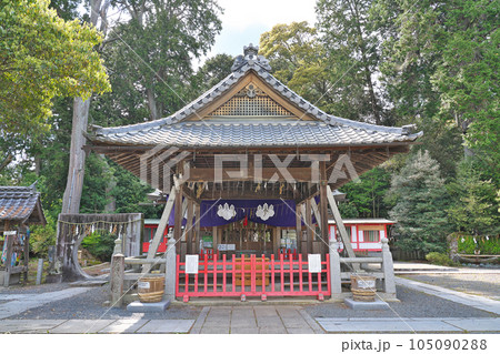 【薭田野神社】 京都府亀岡市稗田野町佐伯垣内亦 【薭田野神社】 京都府亀岡市稗田野町佐伯垣内亦 105090288