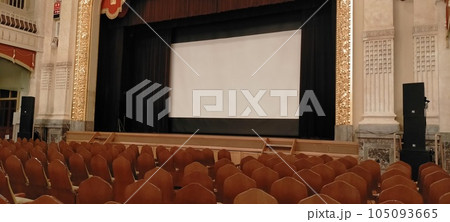 映画館 スクリーンと客席 映画館 スクリーンと客席 105093665