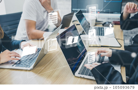 ビジネスイメージ、ビジネスシーン,ドキュメント管理、コンテンツ管理、デジタルワークフロー 105093679