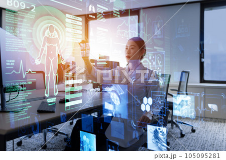 白衣を着た女性 105095281