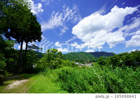 梅雨の晴れ間・爽やかな和束・天空カフェへの道 梅雨の晴れ間・爽やかな和束・天空カフェへの道 105098641