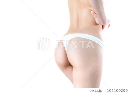 女性の小さく引き締まった形の綺麗なお尻イメージ 105100290