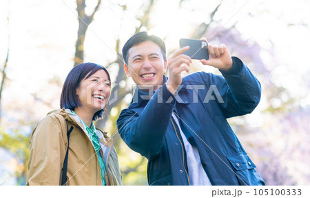 夫婦で旅をする 105100333