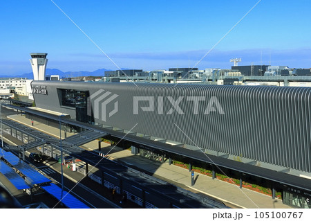 【熊本県】リニューアルした熊本空港 105100767