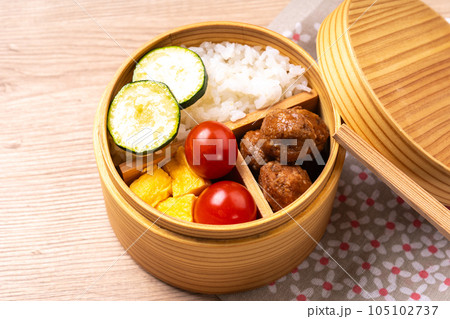 つくね弁当 105102737
