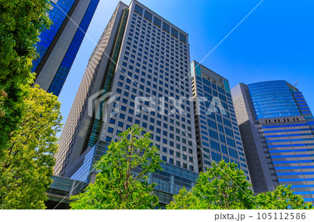 東京 港区港南の都市風景 品川グランドコモンズのオフィスビル 東京 港区港南の都市風景 品川グランドコモンズのオフィスビル 105112586
