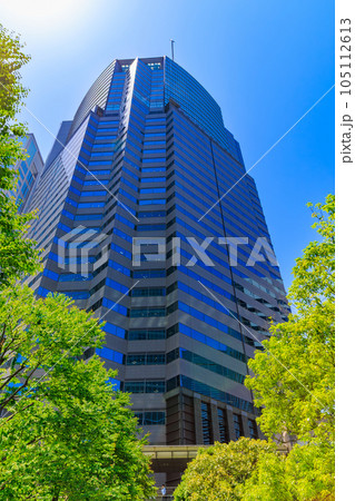 東京 港区港南の都市風景 品川グランドコモンズのオフィスビル 東京 港区港南の都市風景 品川グランドコモンズのオフィスビル 105112613