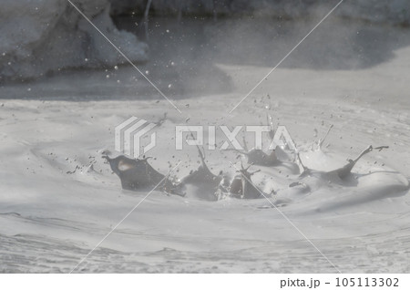 大地の芸術？　別府坊主地獄  105113302