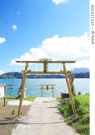金の鳥居がある綺麗なおこへた展望所 金の鳥居がある綺麗なおこへた展望所 105114306