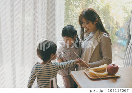 Childcare Childcare 105117067