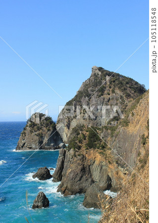 千貫門側から見た烏帽子山(西伊豆) 千貫門側から見た烏帽子山(西伊豆) 105118548