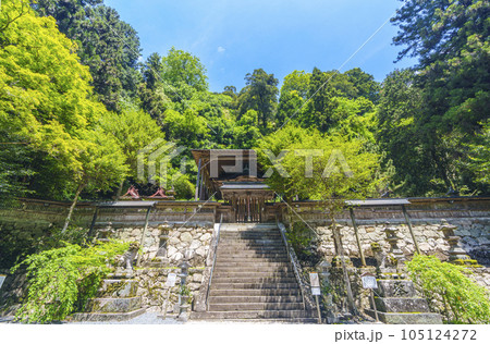 與喜天満神社 本殿・拝殿(奈良県桜井市初瀬) 與喜天満神社 本殿・拝殿(奈良県桜井市初瀬) 105124272
