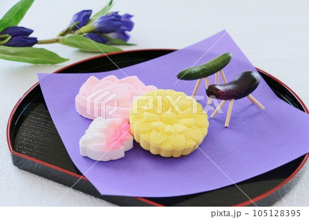 らくがんと精霊馬 精霊牛 らくがんと精霊馬 精霊牛 105128395