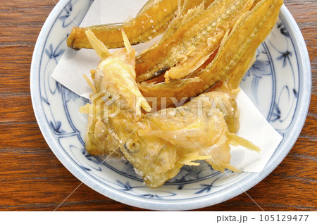 魚料理の骨せんべい 105129477