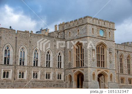 イギリスのウィンザー城の風景 イギリスのウィンザー城の風景 105132347
