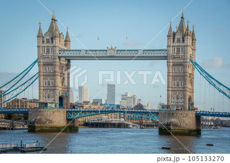 イギリスのタワーオブロンドンの風景 イギリスのタワーオブロンドンの風景 105133270