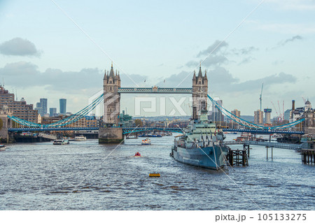 イギリスのタワーオブロンドンの風景 105133275