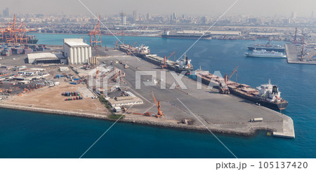 Jeddah Islamic Seaport on a sunny day 105137420