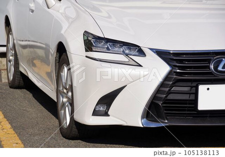 自動車イメージ　4代目レクサスGSのフロントマスク 105138113