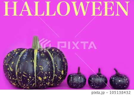 ハロウィンのかぼちゃのフレーム(文字入り) ハロウィンのかぼちゃのフレーム(文字入り) 105138432